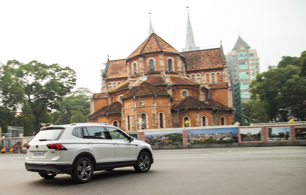 Tháng 7 này, Volkswagen Tiguan Allspace 2018 chính thức mở bán tại Việt Nam a17