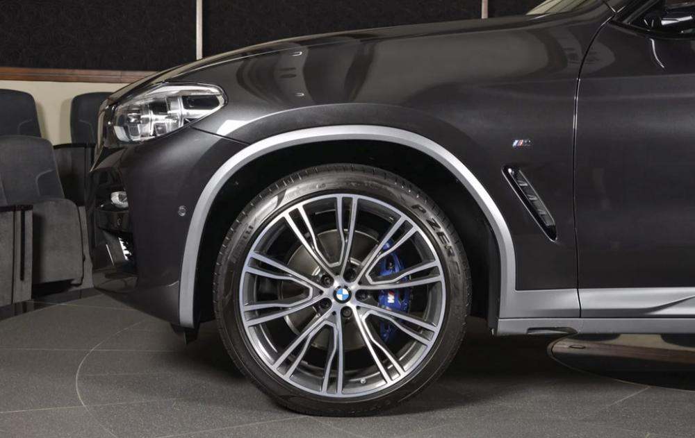 Chiếc BMW X4 2019 đầu tiên trên thế giới đã có mặt tại showroom a5