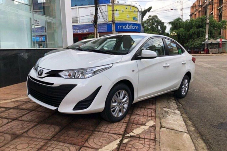 Cận cảnh Toyota Vios 2019 giá khoảng 595 triệu đồng tại đại lý ở Việt Nam.