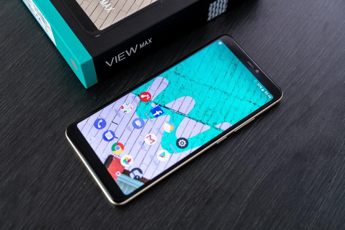 4.000 smartphone View Max được bán ra trong một ngày.