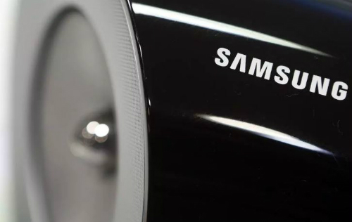 Loa thông minh hỗ trợ Bixby của Samsung có thể ra mắt cùng Galaxy Note9. Ảnh: Reuters