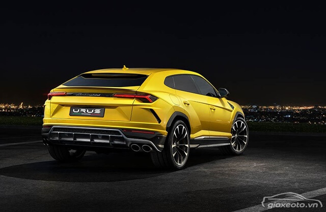 duoi-xe-Lamborghini-Urus-2018-2019