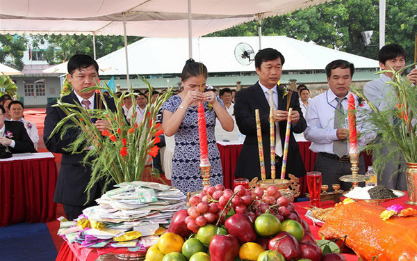 Hình ảnh có liên quan