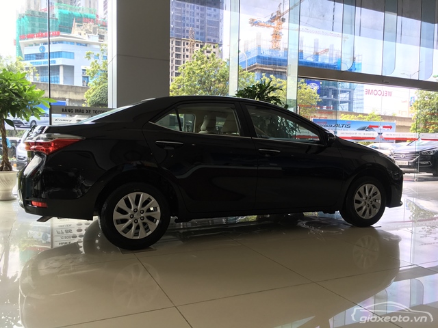 Toyota-Altis-1_8E-MT-2018-2019